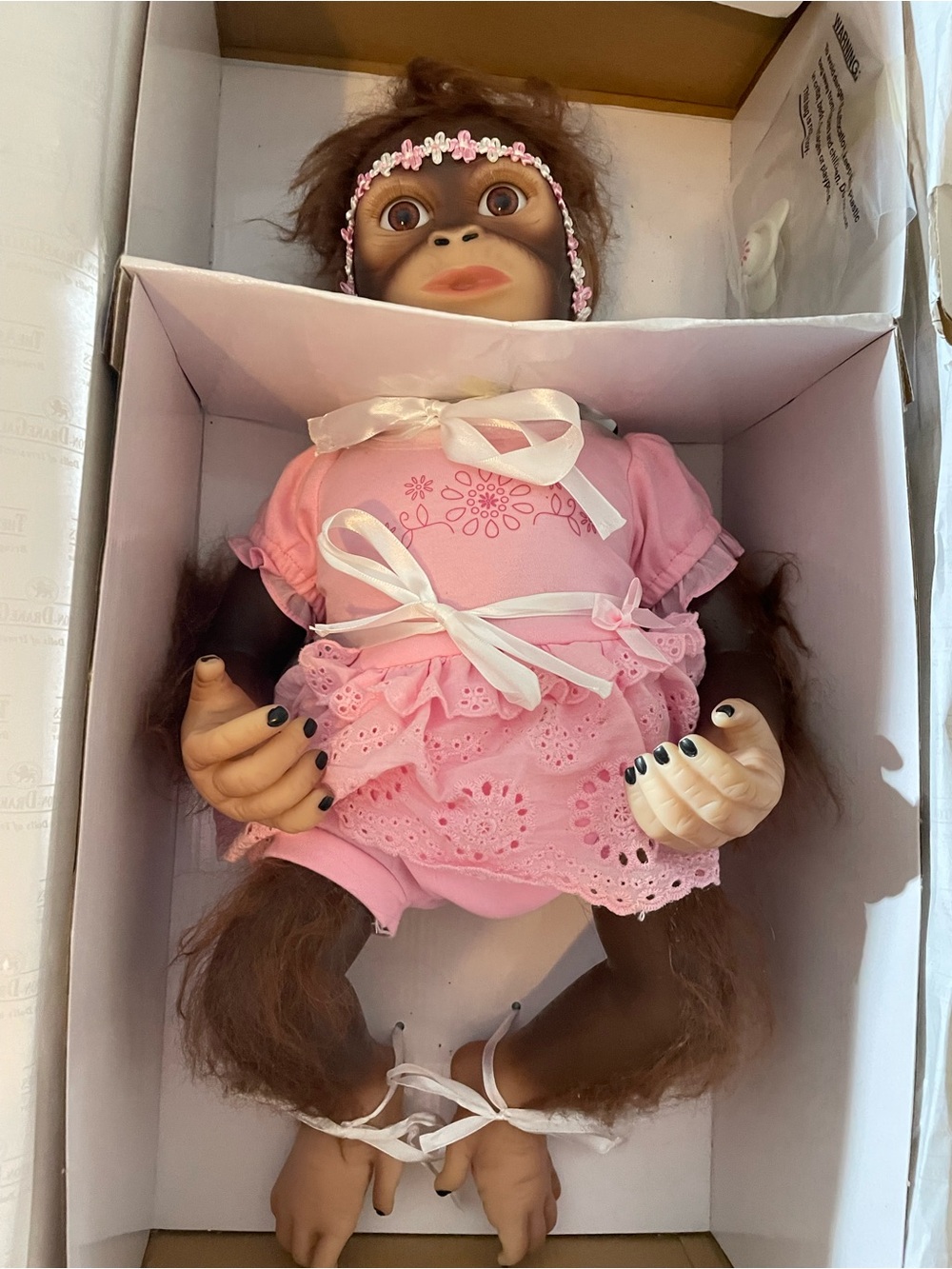 NIB Ashton Drake Cooing Cora Reborn Baby Monkey
